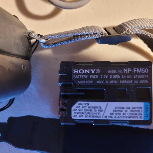 2 Cameras, Sony Cyber-Shot DSC-S75 & G.E.14 MP Ultrazoom Digital Camera-$100 obo - Picture 13 of 16